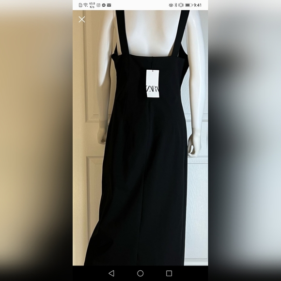 Zara. NWT. Long blacks dress w/front slit.Square neckline.Side zip.Size L - Picture 4 of 4
